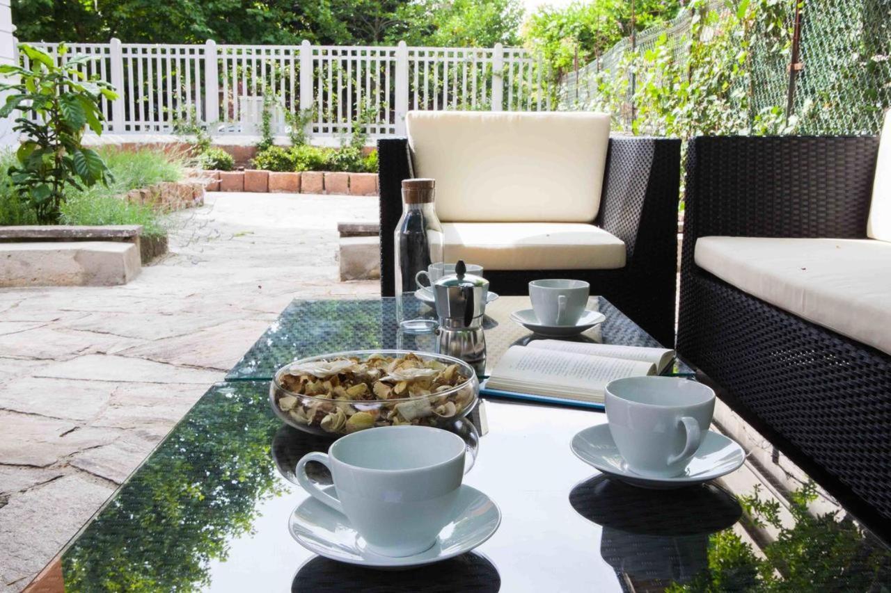 Villa Massari Milano Exterior foto