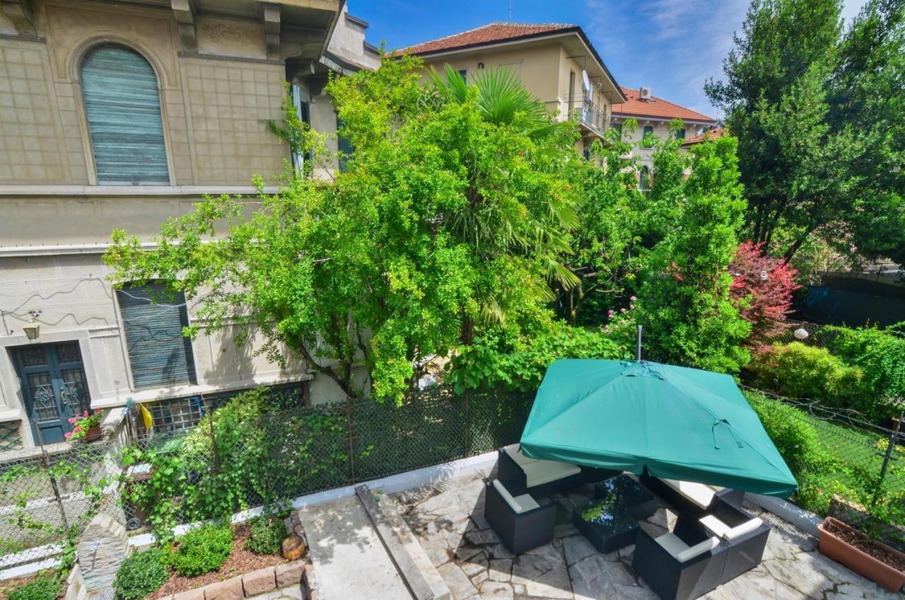 Villa Massari Milano Exterior foto